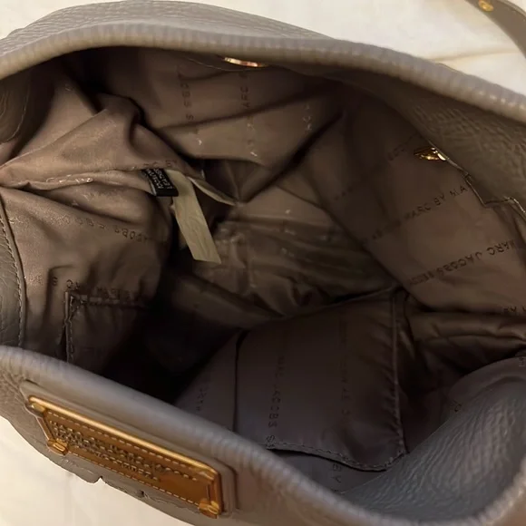 Marc by Marc Jacobs - Classic Q Hillier Hobo - Picture 10 of 14